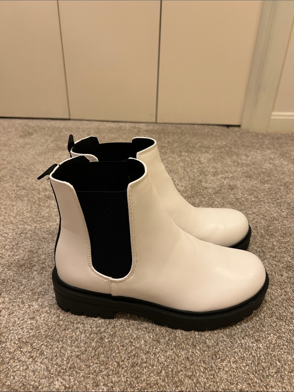 Women's White Chelsea Boots with Black Elastic Panels
